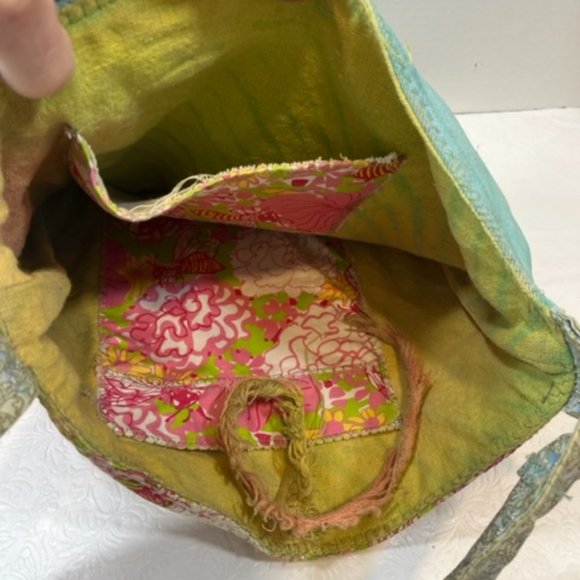 Handmade in The Keys Jean Floral Fabric Applique Girl Hobo Tote Bag Large 13x13" - Picture 6 of 15